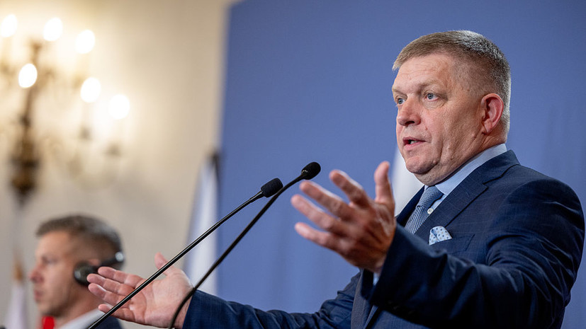 Фицо заявил, что Запад практически находится в состоянии войны с Россией