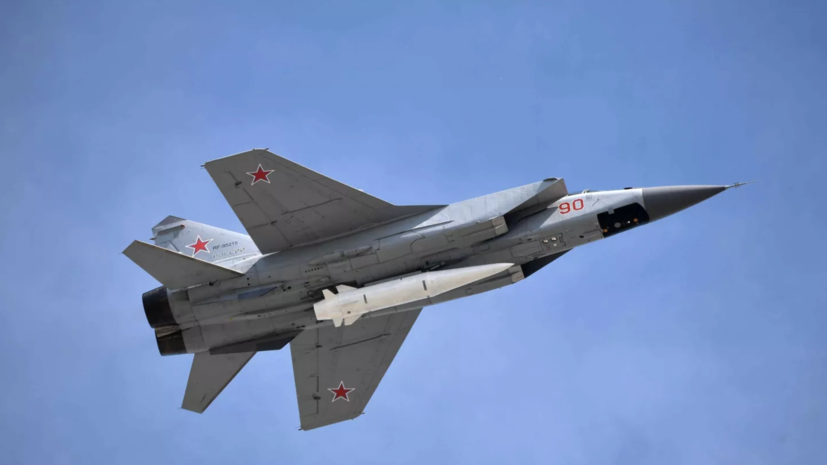 Поражены два парома, контейнеровоз и плавучий док: ВС РФ нанесли групповые удары по порту в Одесской области