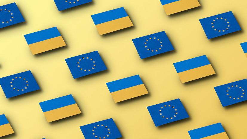 FT: Венгрия заблокировала два кластера переговоров о вступлении Украины в ЕС