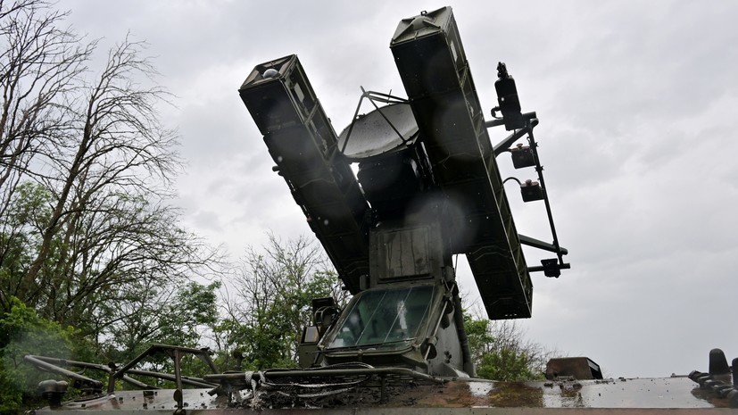 «Военные отразили массированную атаку»: за ночь над Россией сбили 457 украинских БПЛА