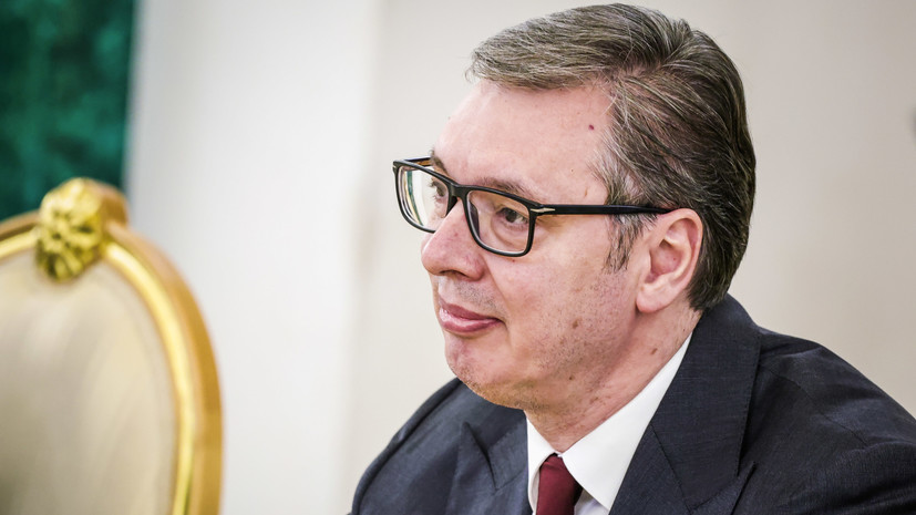Вучич: Россия сразу после запроса прислала Сербии спецборт для борьбы с пожарами