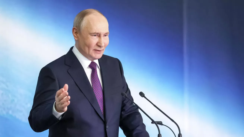 Путин наградил коллектив Союза театральных деятелей России