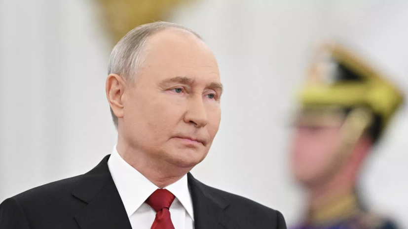 Путин в Нижнем Новгороде посетил новый спорткомплекс