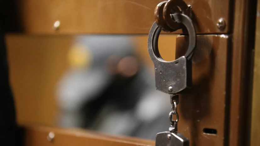 Суд в Уфе арестовал напавшую на двух сестёр в Уфе 16-летнюю девушку