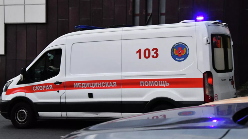 МВД: три человека погибли, 15 пострадали при взрыве у кафе в центре Москвы