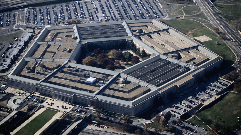 Пентагон: хуситы ударили по американскому зерновозу в Аденском проливе