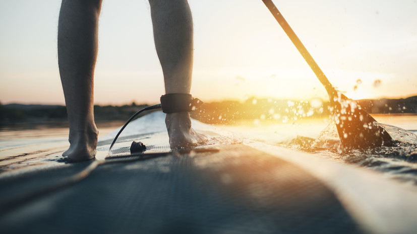 В Сириусе спасли троих туристов, попавших в морское течение на сапбордах